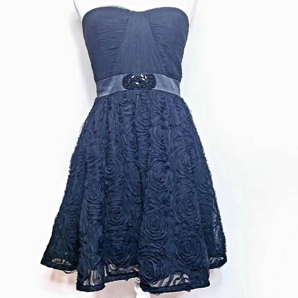 Adrianna Papell Black Tulle Strapless Evening Dress - Picture 1 of 5